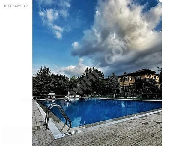 Doğanın İçinde Havuzlu, Verandalı Şık Dubleks Villa 3+1 150 m2