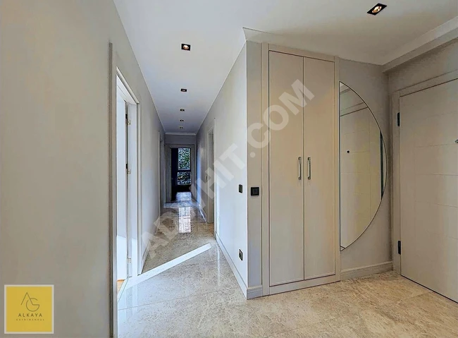 CADDEBOSTAN SAHİLDE SATILIK 4+1 145M²BOŞ DAİRE 2 ARAÇLIK OTOPARK