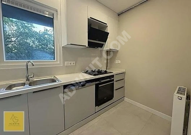 ALKAYA'DAN CADDEBOSTAN'DA SATILIK 3+1 MÜSTAKİL BAHÇELİ DAİRE