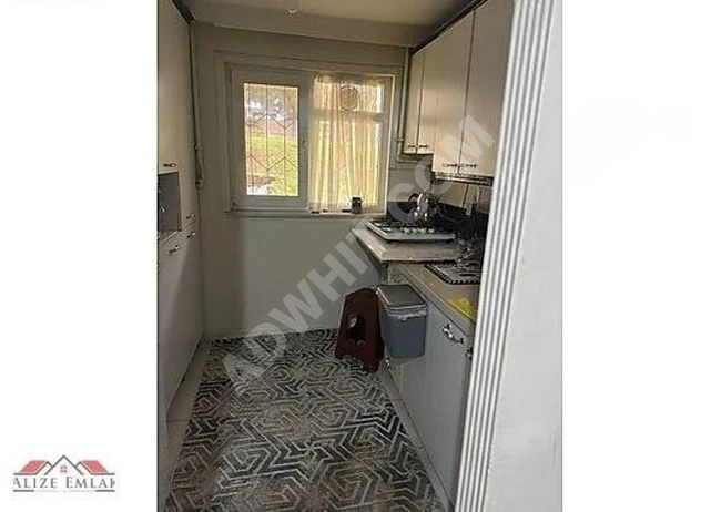 Alizeden halkalı Pembe evlerde sitesinde kat mülkiyetli iskanlı