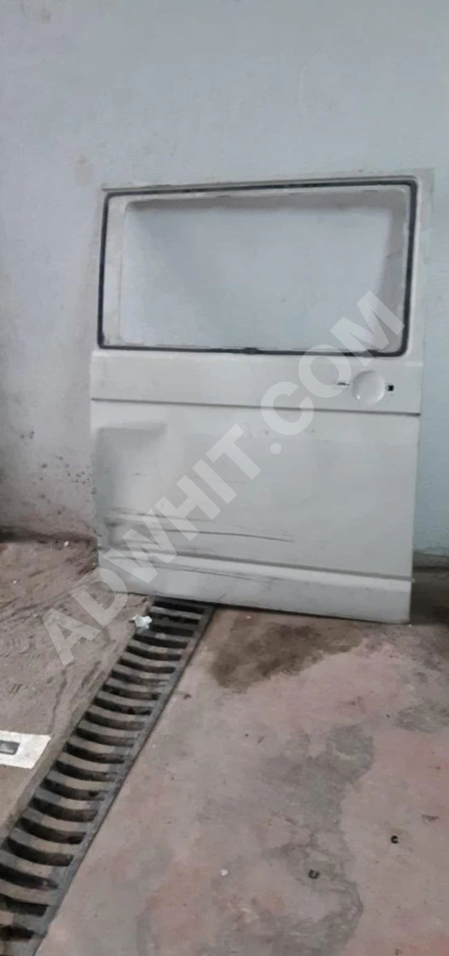 TRANSPORTER SAĞ SÜRGÜLÜ KAPI