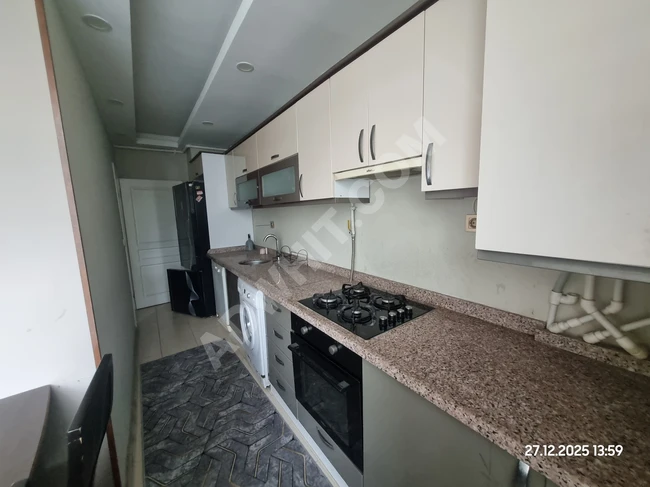 شقة مكونة من 3 غرف نوم + غرفة معيشة للبيع في مجمع أبراج FI