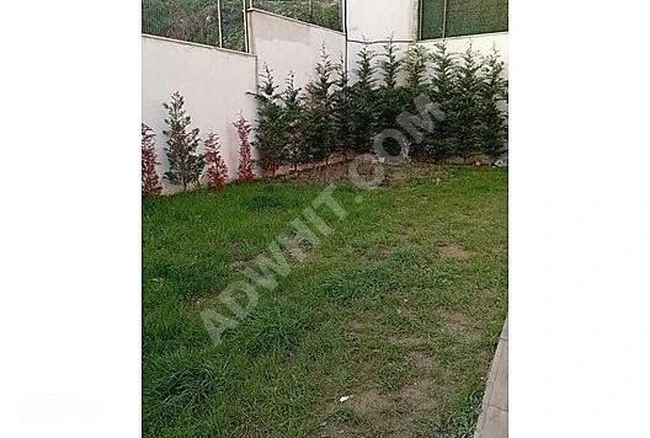 Büyükçekmece'de lüks site içerisinde satılık villa