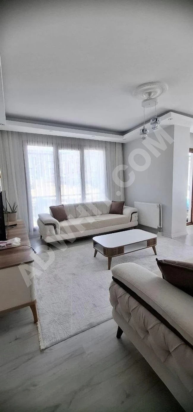 BÜYÜKÇEKMECE PINARTEPE MAHALLESİ KISA KATLI 4+2 DUBLEKS DAİRE