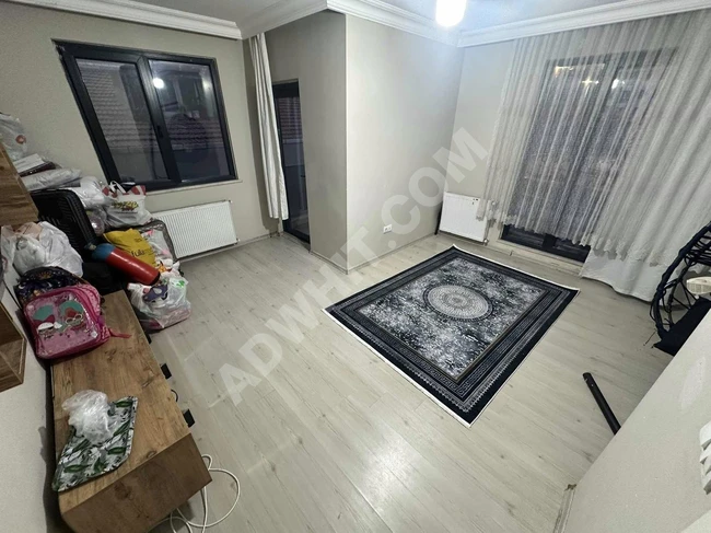 SULTANBEYLİ ADİL MAHALLESİ'NDE SATILIK 80 M2 2+1 ARA KAT DAİRE