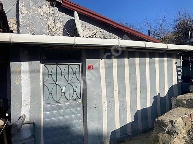 ÜMRANİYE TOPAGAC MAHALESİNDE 196 M2 ARSA İÇİN DE MÜSTAKİL YER