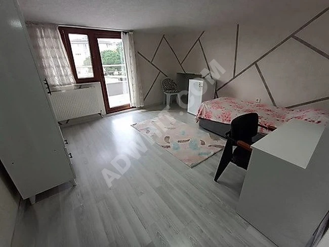 KAVACIK MERKEZ DE KIZ ÖĞRENCİLER İÇİN EŞYALI APART ODALAR