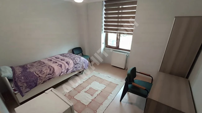 KAVACIK MERKEZ DE KIZ ÖĞRENCİLER İÇİN EŞYALI APART ODALAR