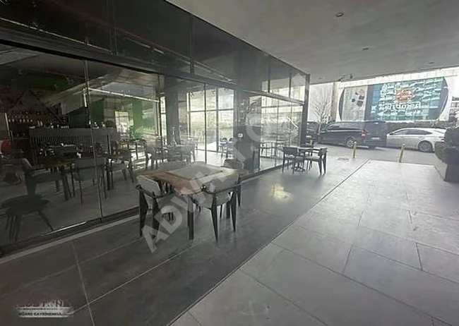 BASIN EKSPRES NİVO İSTANBUL GİRİŞ KAT 90M2 KÖŞE DÜKKAN