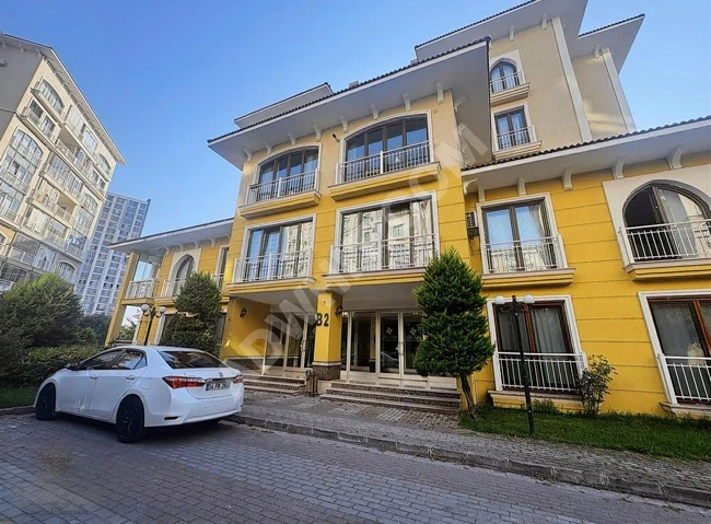 ATAKENT LALEŞEHİR KONAKLARI KISA KATLI BÜYÜK TİP SATILIK 1+1