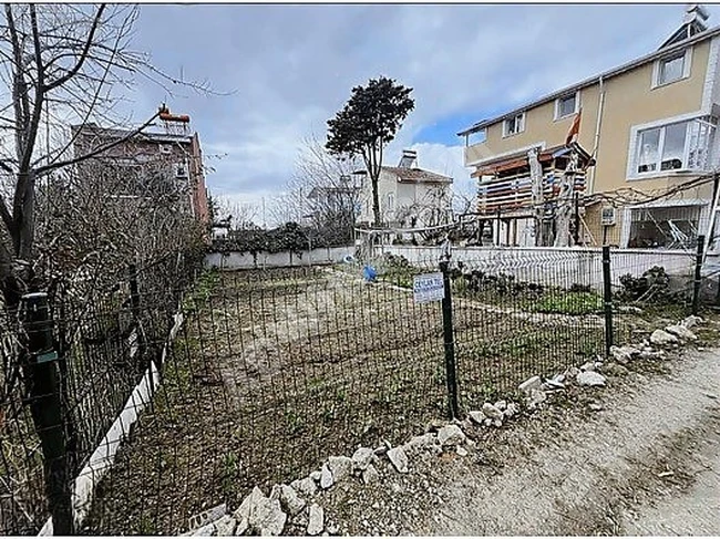 MARMARA EREĞLİSİNDE EŞSİZ KONUMDA, VİLLA İMARLI ARSA!