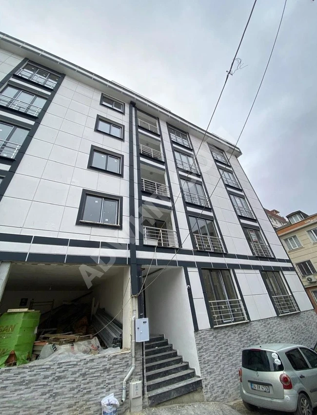 EYÜP RAMİ CUMA MAH 85 M2 2+1 2.KAT OTOPARKLI HİKMET USTA DAN