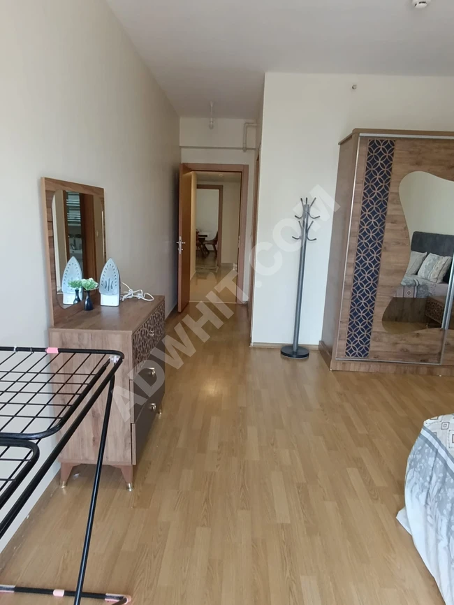 شقة للبيع غرفتين وصالة مجمع كرستال شهير مباشر متربوس