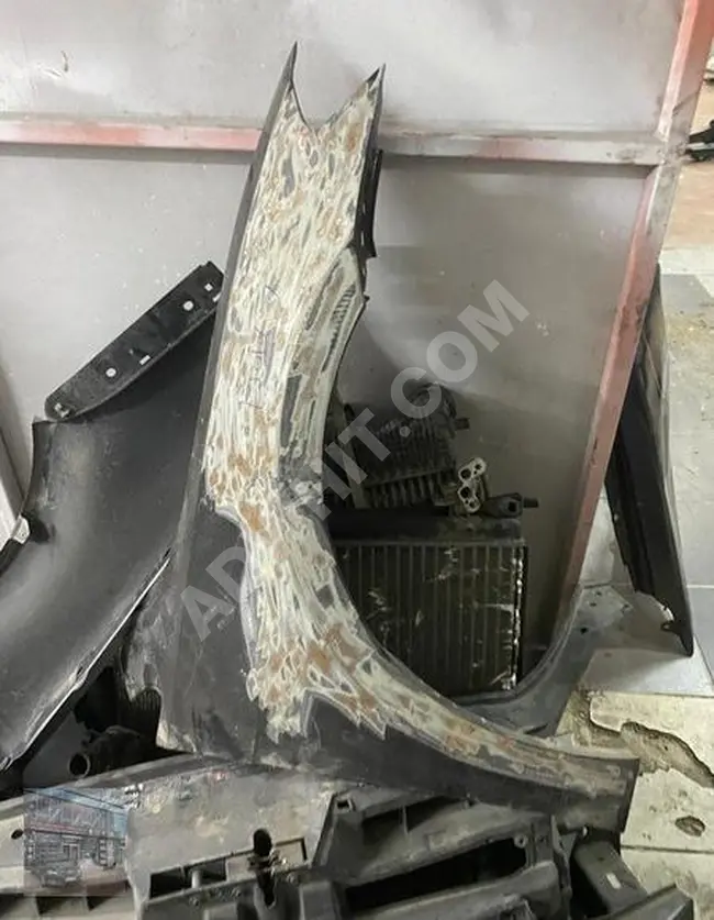 GOLF 7 SAĞ ÖN ÇAMURLUK