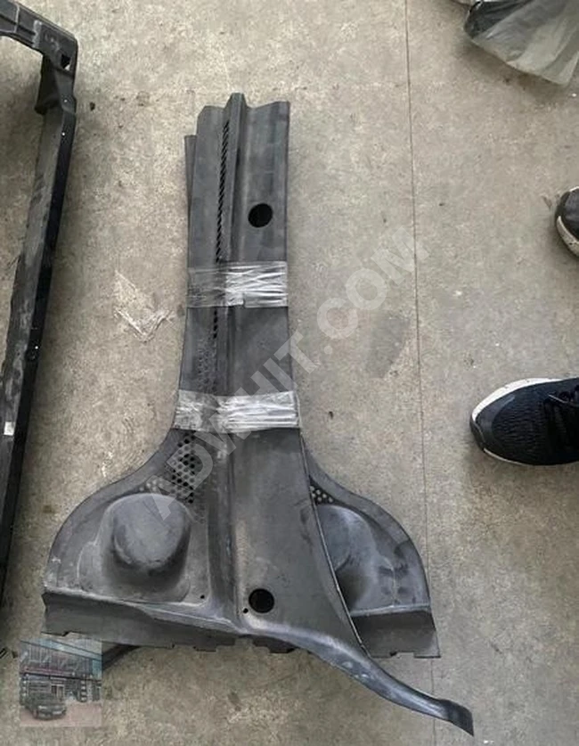 JETTA ÖN CAM IZGARASI