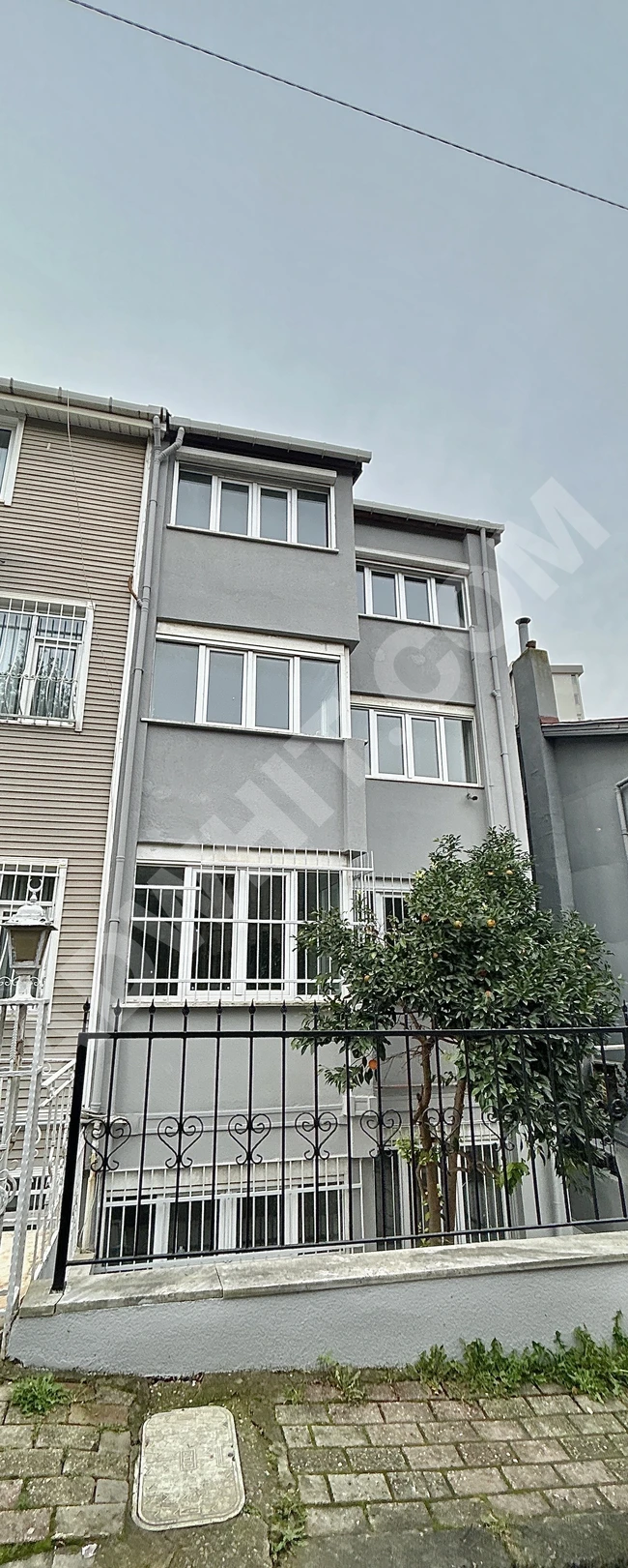 akatlar’da Kurumsal Kullanıma Uygun 4.Katlı Komple Kiralık Bina 