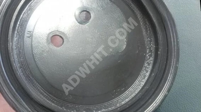 04L10523A بكرة عمود الكرنك