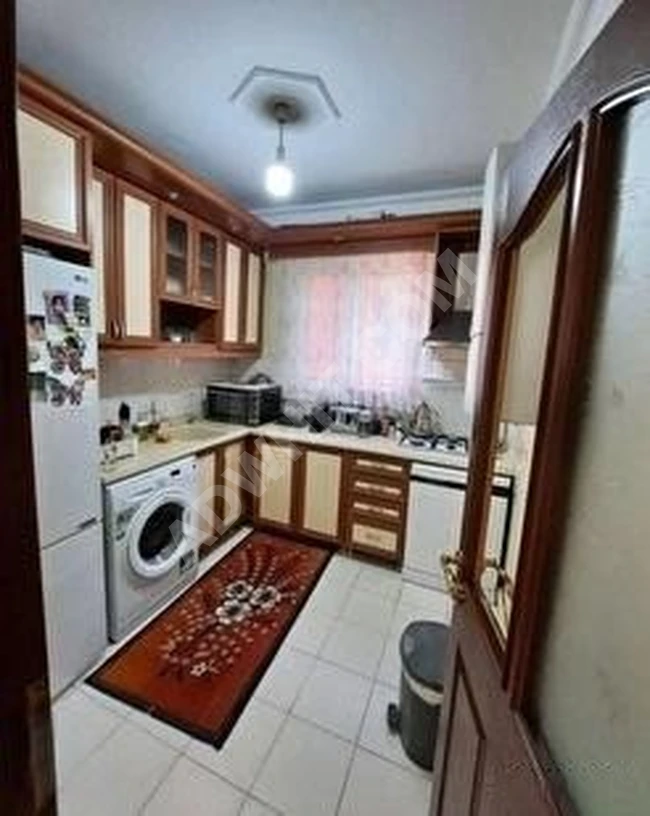 SARIYER KOCATAŞ MAHALLESİNDE SATILIK 3 KATLI BİNA