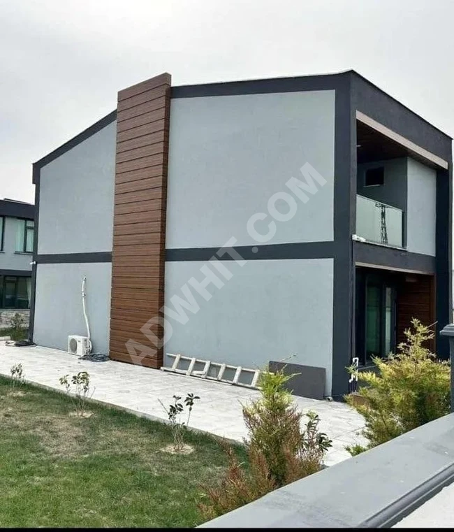 Silivri'de Deniz Manzaralı İmarlı Projesi Hazır Villa Arsası !