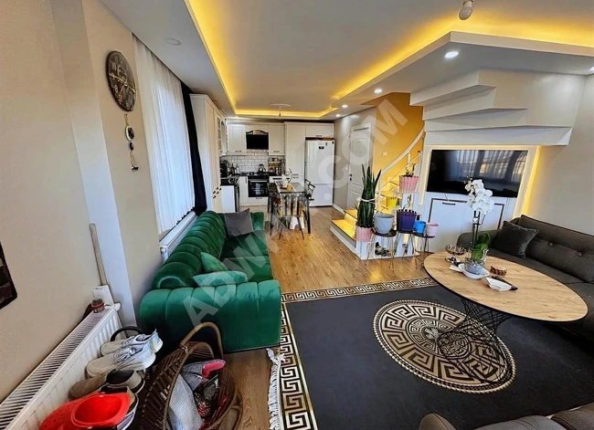 فيلا ثلاثية الطوابق بإطلالة بحرية في Marmara Ereğlisi