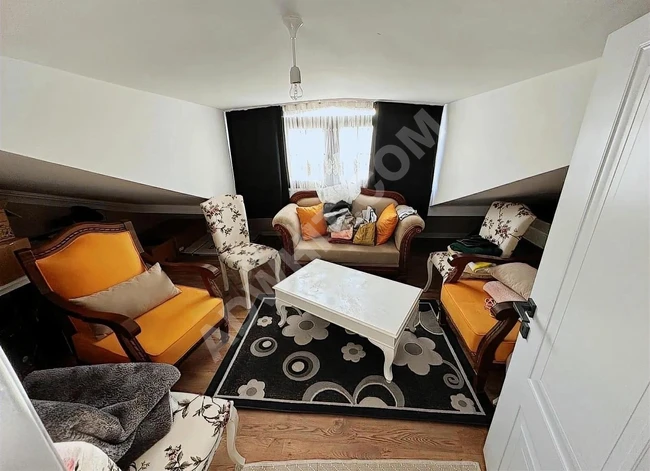 فيلا ثلاثية الطوابق بإطلالة بحرية في Marmara Ereğlisi