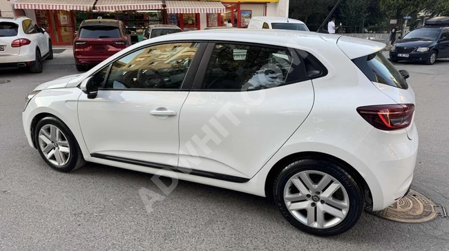 2022 MODEL-CLİO 1.0 TCE OTOMATİK VİTES-HATASIZ-SERVİS BAKIMLI