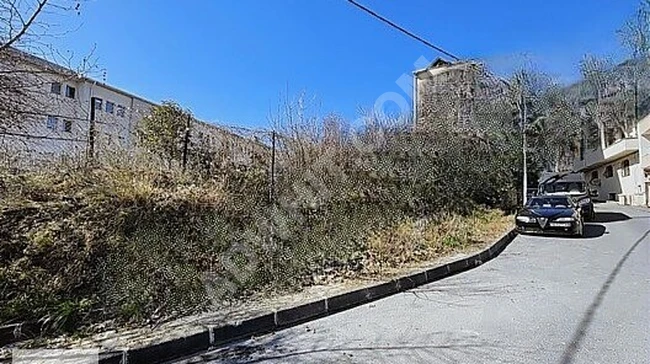 SARIYER TARABYA DA SATILIK ARSA 750M2