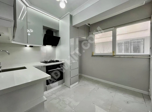 ⫸AKÇAY BEST EMLAKTAN⫷SARIKIZDA DENİZE 200 M. ARAKAT ÖN CEPHE 2+1