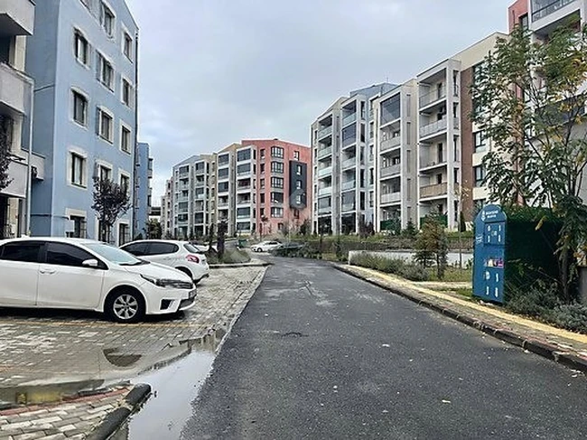 KAYAŞEHİR SATILIK DAİRE .25. BÖLGE. 1+1 KAPALI MUTFAK BOŞ DAİRE