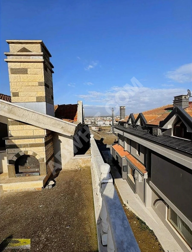 HİTİT EMLAK' TAN DENİZE BAKAN KABASI YAPILI SÜPER KONUM MALİKANE