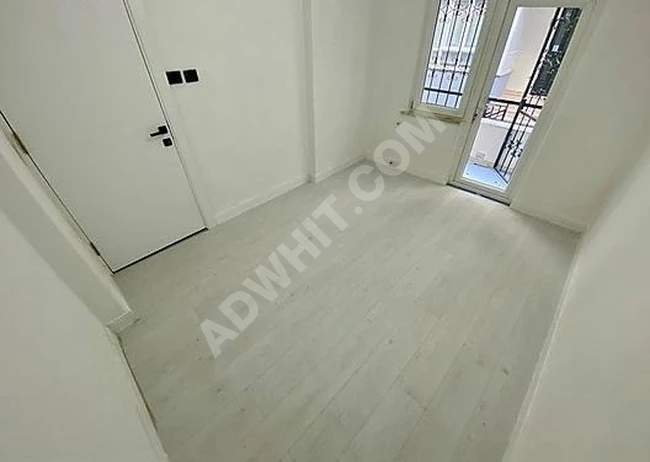 ⫸AKÇAY BEST EMLAKTAN⫷DOKTORLAR SİTESİ MEVKİİNDE DENİZE 300. 2+1