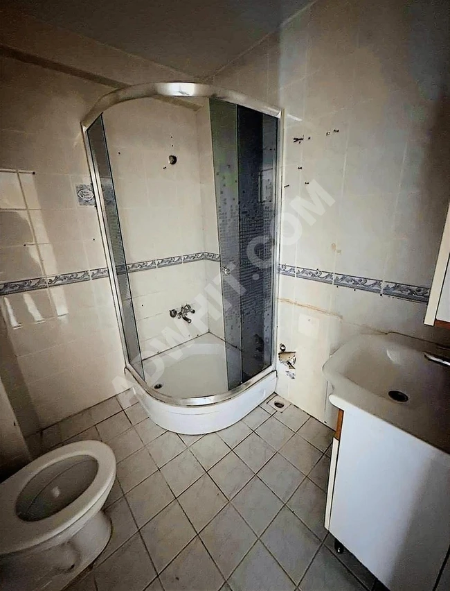 شقة في طابق وسط فارغ بموقع جيد من HİTİT EMLAK