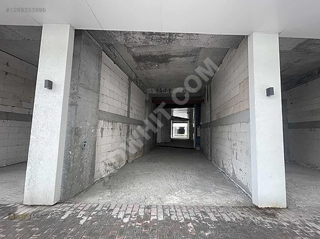 NİVO İSTANBUL AVM SATILIK DÜKKAN C BLOK GİRİŞ KAPISI KARŞISI 46M