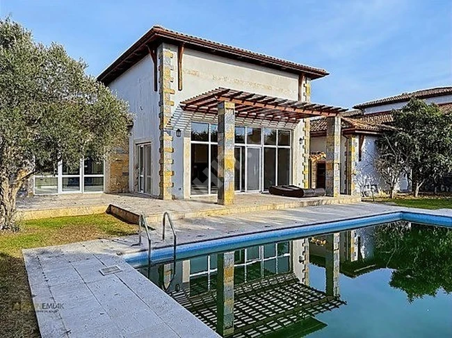 PARK VİLLAGE CLAROS MODEL 6+1 SATILIK VİLLA