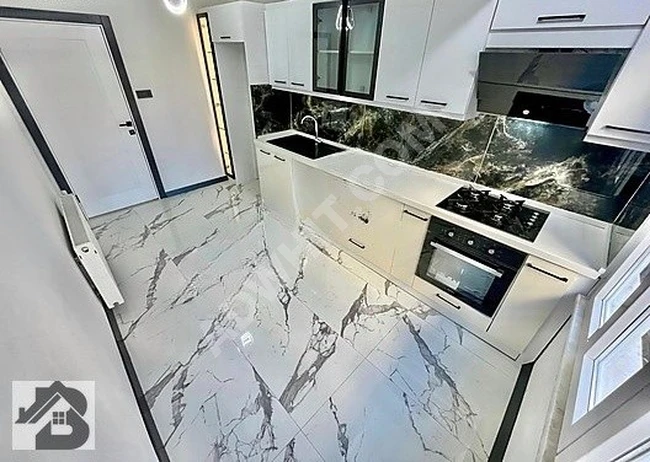 ⫸AKÇAY BEST EMLAKTAN⫷AKÇAY MERKEZDE GENİŞ BALKONLU LÜX 2+1 DAİRE