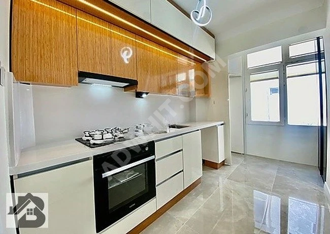 ⫸AKÇAY BEST EMLAK'TAN⫷MERKEZDE DENİZE 50 METRE ÖN CEPHE LÜX 3+1