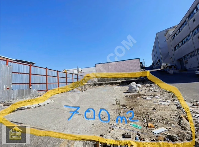 ESENYURT EVREN-2 SANAYİİNE 500 METRE MESAFEDE-700M2 KÖŞE ARSA