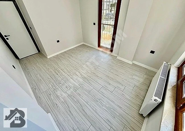 ⫸AKÇAY BEST EMLAK'TAN⫷ALTINKUMDA ÖN CEPHE DOĞALGAZLI GENİŞ 3+1