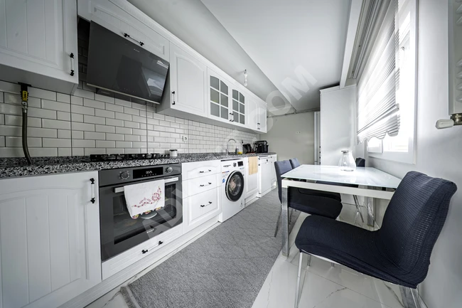 في شيرينيفلر، في مبنى جديد. 3+2. مدخل مزدوج. دوبلكس فاخر ...