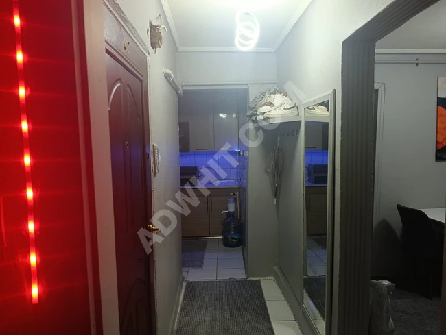 Emlak center'dan fındıkzade'de kiralık eşyalı daire 2+1 salon
