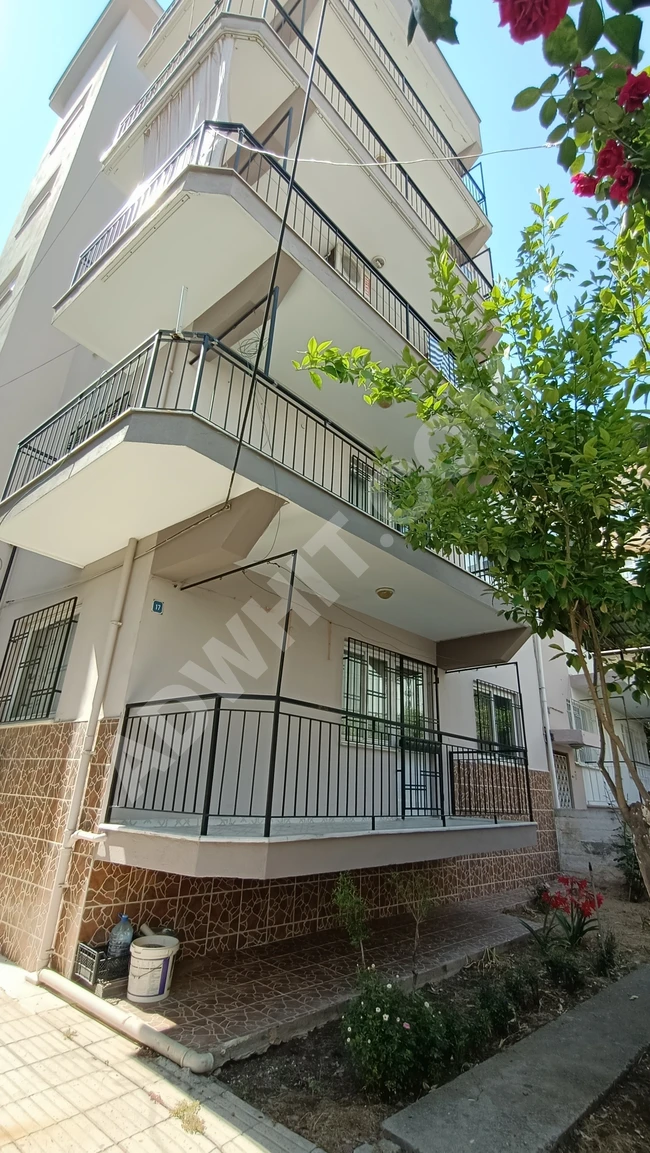 Efeler merkezde 5 katlı bina