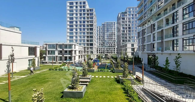 شقة للبيع 1+1 في إسطنبول "مجمع استرادا" الراقي في بهشا شهير