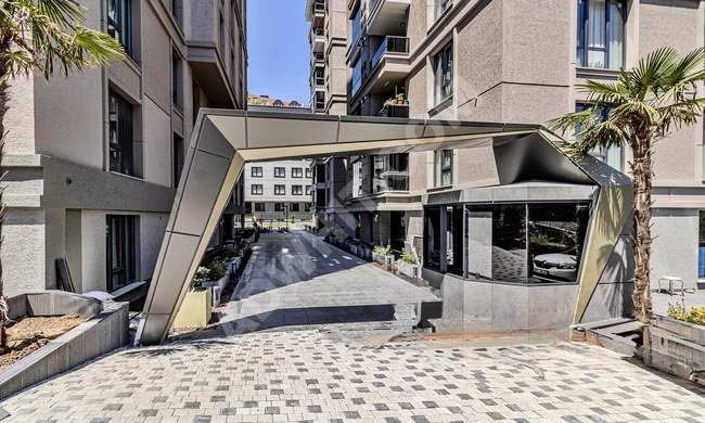 Bahçelievler de Satılık Site İçi Sıfır 4+1 Lüks Daire