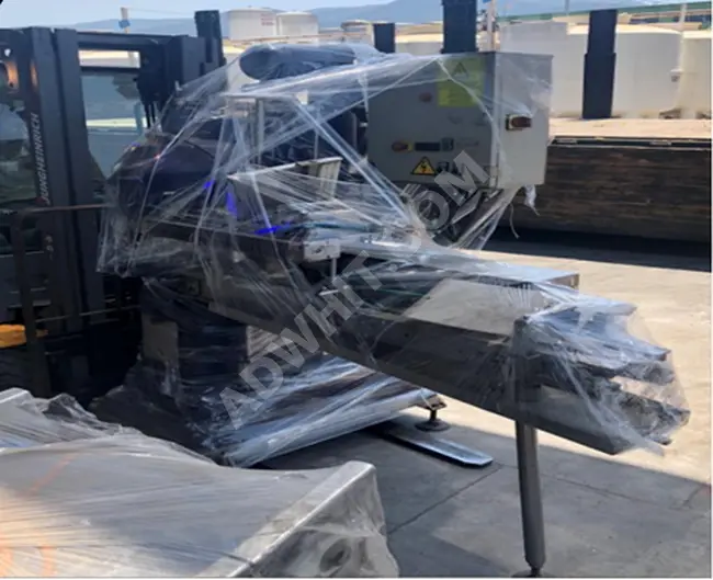 ماكينة تغليف العلب المعدنية