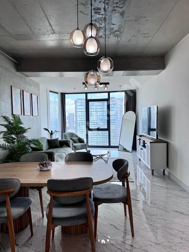 Sinpaş Queen Bomonti في الطابق الأربعين | مفروش بالكامل | سكن فاخر |