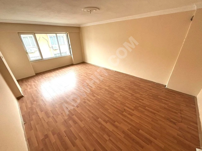 ألتينكوم: شقة فرصة 3+1 بمطبخ منفصل، حمامين، قابلة للتمويل الكامل.