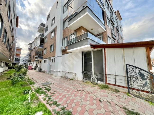 ALTINKUMDA DOĞALGAZLI ASANSÖRLÜ ARA KAT 1+1 YENİ FIRSAT DAİRE