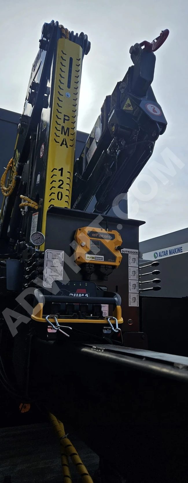 Hydraulic Knuckle Boom Crane