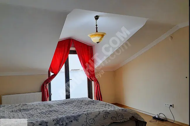 YAĞCILAR’DA SİTE İÇİ. MÜSTAKİL 30 metrekareGARAJLI 4+1 cati