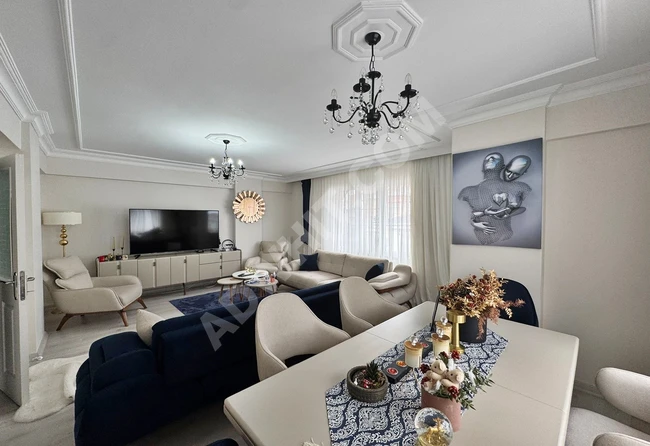 YENİBOSNA RADAR DA SATILIK K.OTOPARKLI LÜKS DUBLEKS ...